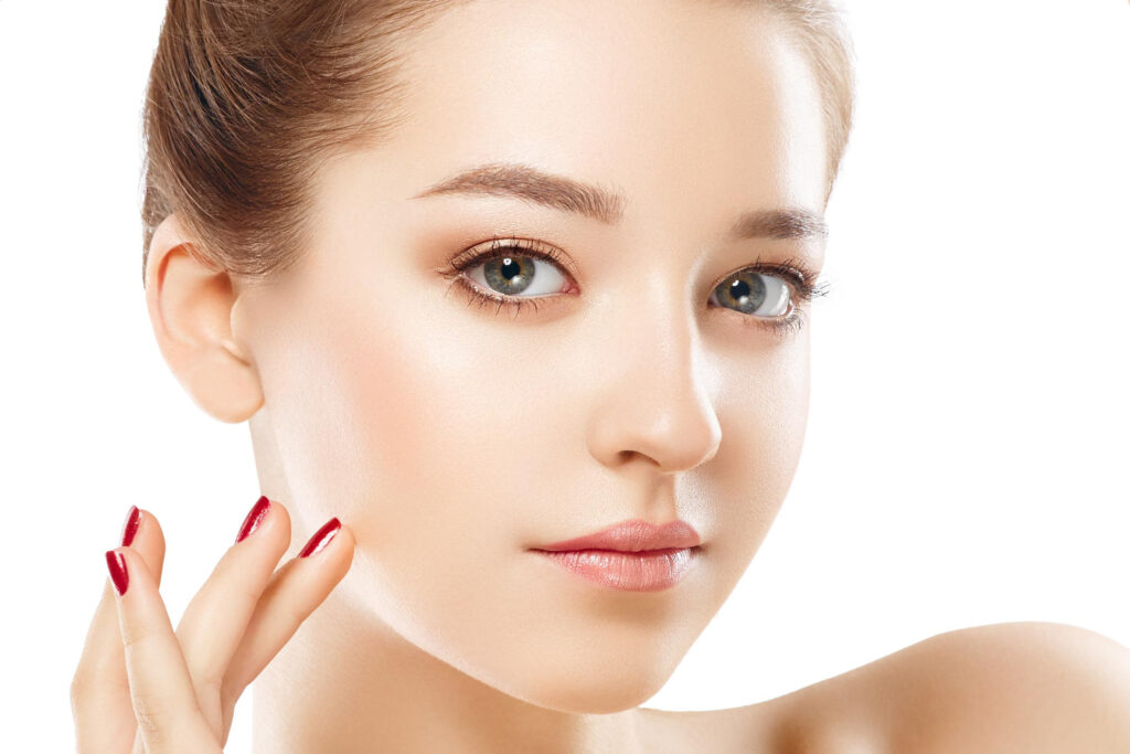 失敗しないストレート眉の描き方｜デザイン方法や整え方を解説